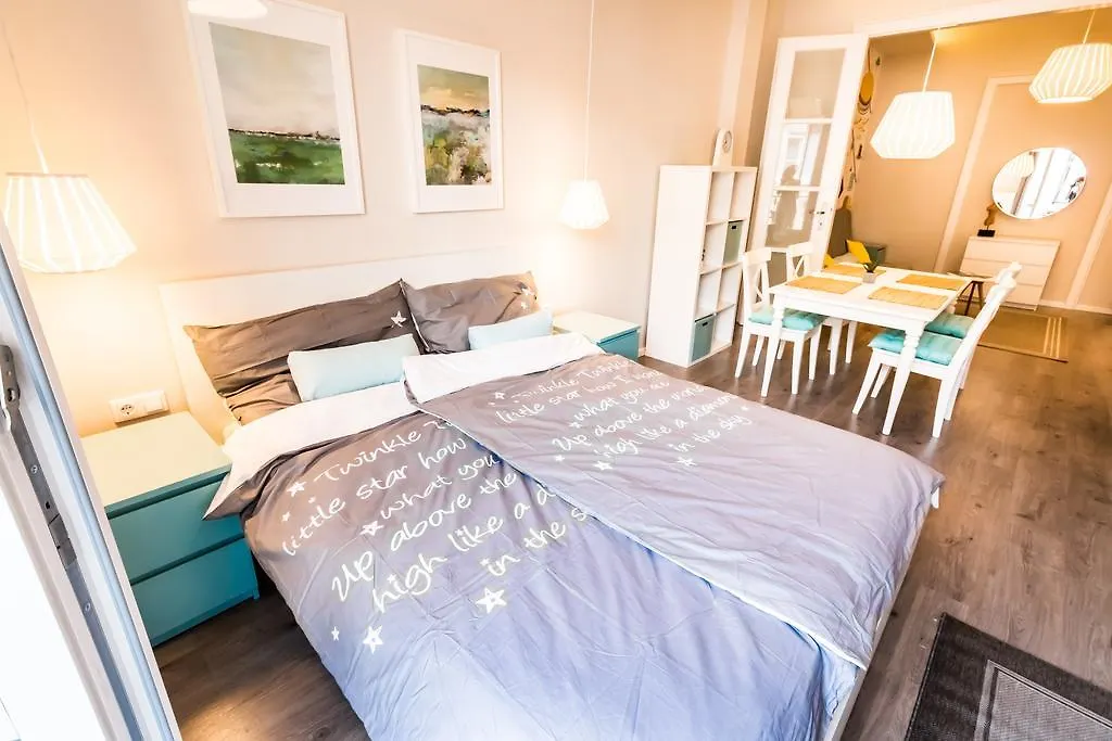 Mile'S Home Budapest Apartman
